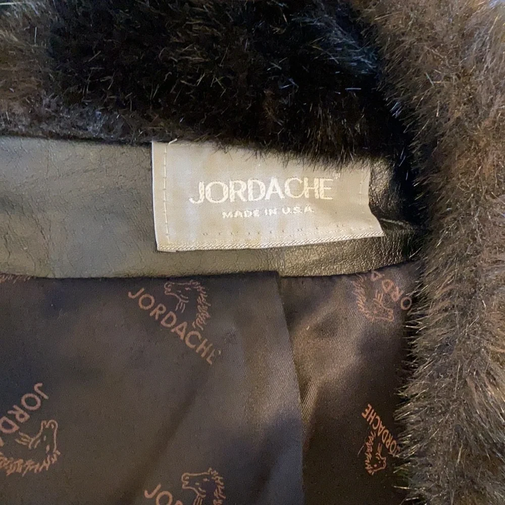 Jordache faux fur jacket - Picture 5 of 11